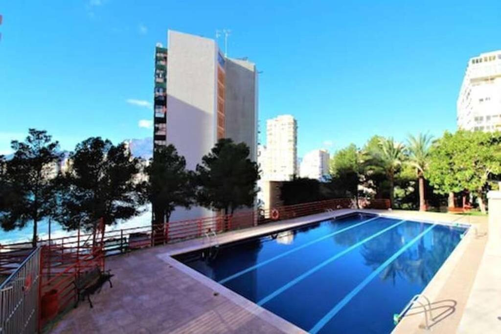 Doro Seaview Apartment بينايدورم المظهر الخارجي الصورة