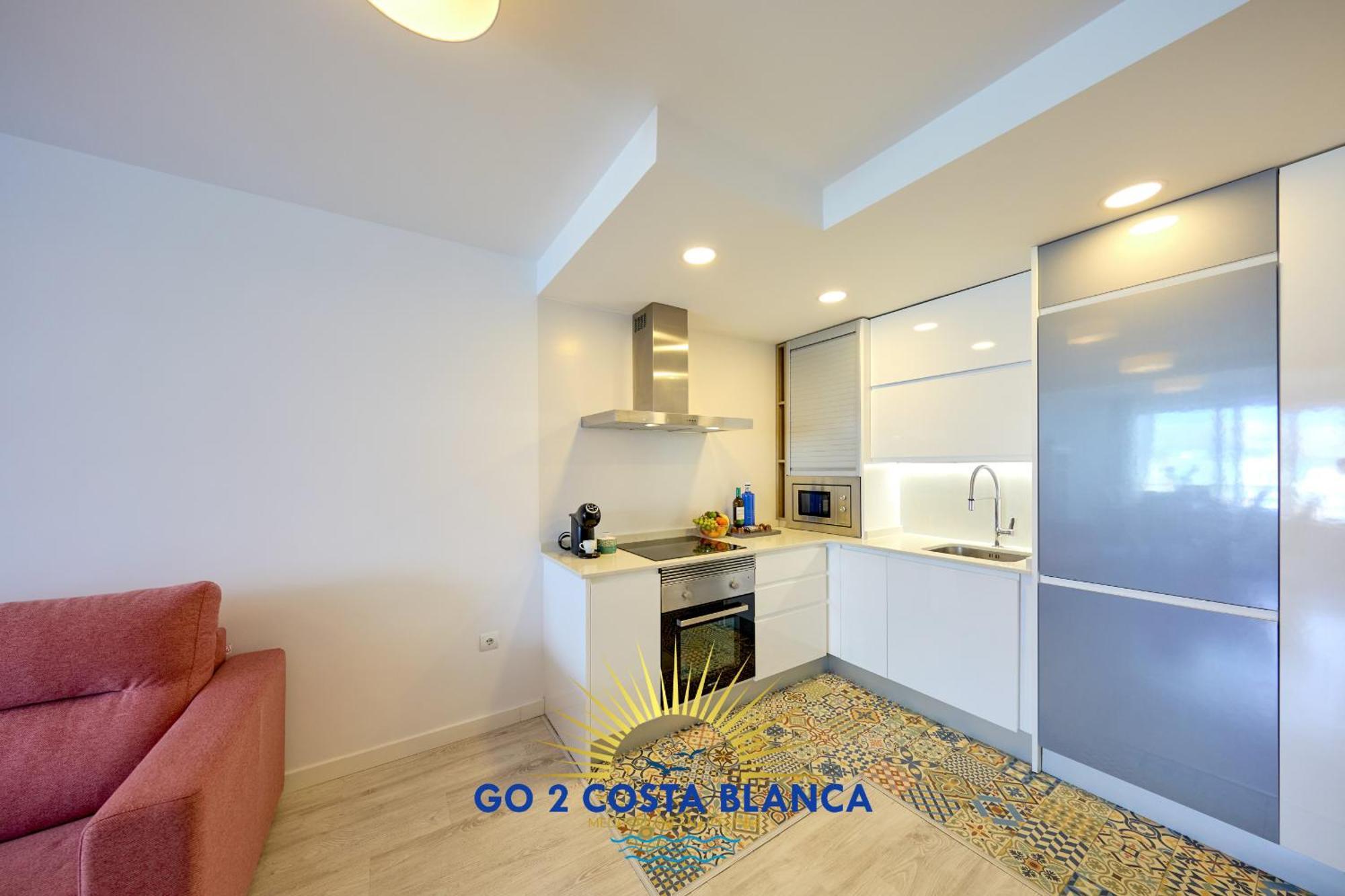 Doro Seaview Apartment بينايدورم المظهر الخارجي الصورة